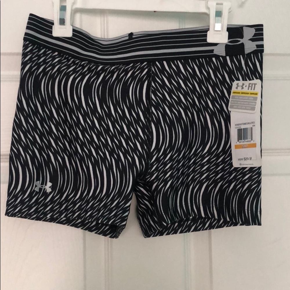 under armor spandex shorts